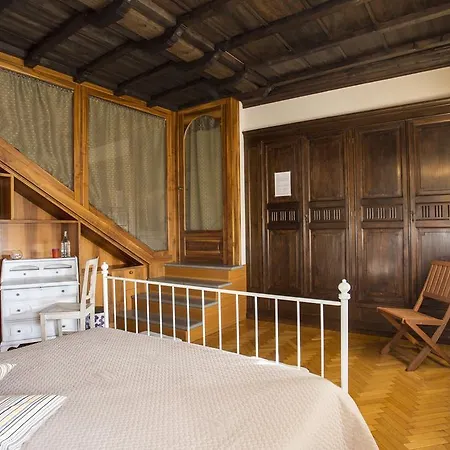 Residenza Bianconcini Bed & Breakfast 2*